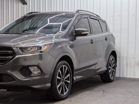 Ford Kuga ST-LINE TDCI 20