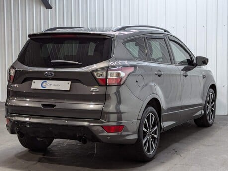 Ford Kuga ST-LINE TDCI 42