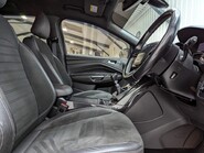 Ford Kuga ST-LINE TDCI 51