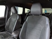 Ford Kuga ST-LINE TDCI 57