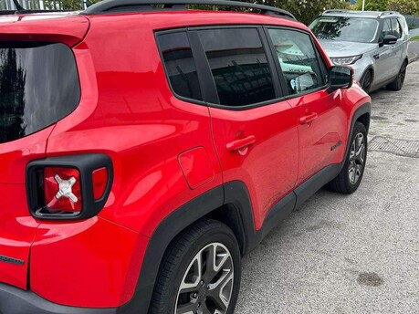 Jeep Renegade NIGHT EAGLE II 3