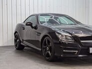 Mercedes-Benz SLK 2.1 SLK250 CDI AMG Sport G-Tronic+ Euro 5 (s/s) 2dr 27