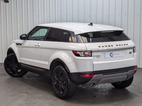 Land Rover Range Rover Evoque 2.2 eD4 Pure Tech FWD Euro 5 (s/s) 3dr 11