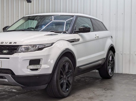 Land Rover Range Rover Evoque 2.2 eD4 Pure Tech FWD Euro 5 (s/s) 3dr 19