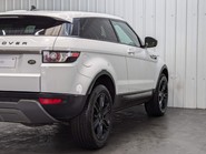 Land Rover Range Rover Evoque 2.2 eD4 Pure Tech FWD Euro 5 (s/s) 3dr 37