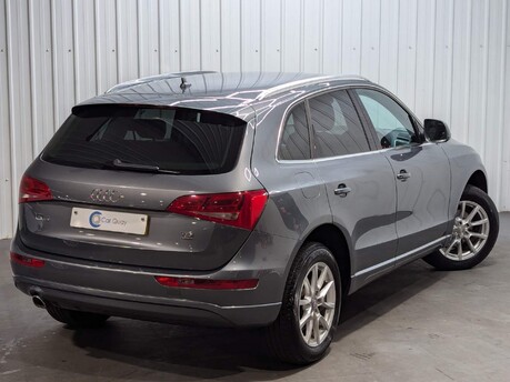 Audi Q5 TDI QUATTRO SE 8