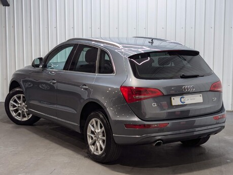 Audi Q5 TDI QUATTRO SE 10