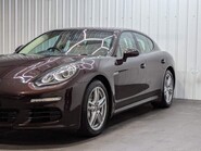 Porsche Panamera D V6 TIPTRONIC 20