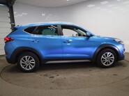 Hyundai TUCSON CRDI PREMIUM BLUE DRIVE 4