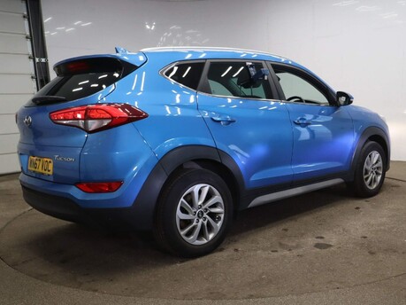 Hyundai TUCSON CRDI PREMIUM BLUE DRIVE 5