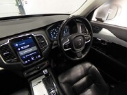 Volvo XC90 D5 MOMENTUM AWD 9