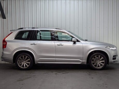 Volvo XC90 D5 MOMENTUM AWD 13