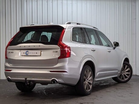 Volvo XC90 D5 MOMENTUM AWD 2