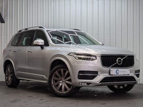 Volvo XC90 D5 MOMENTUM AWD 6