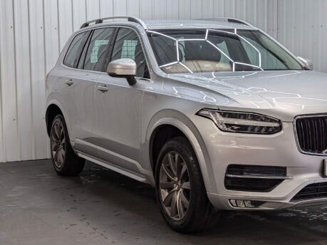 Volvo XC90 D5 MOMENTUM AWD 16