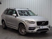 Volvo XC90 D5 MOMENTUM AWD 1