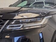 Land Rover Range Rover Velar R-DYNAMIC S 27