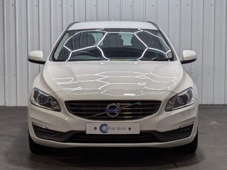 Volvo V60 D5 TWIN ENGINE SE NAV 21