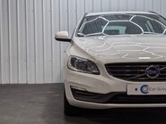 Volvo V60 D5 TWIN ENGINE SE NAV 26