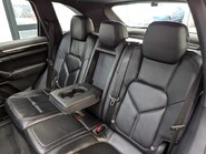 Porsche Cayenne D V6 TIPTRONIC 65