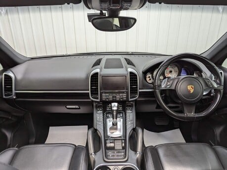 Porsche Cayenne D V6 TIPTRONIC 3