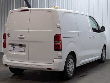 Toyota Proace L1 COMFORT 40