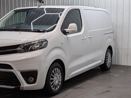 Toyota Proace L1 COMFORT 19