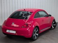 Volkswagen Beetle SPORT TDI 9