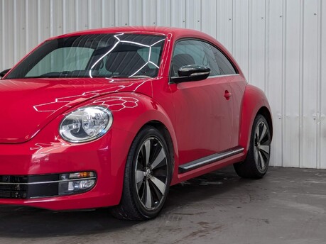 Volkswagen Beetle SPORT TDI 19