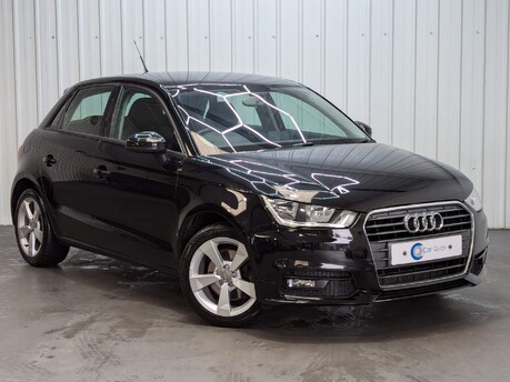 Audi A1 SPORTBACK TFSI SPORT 1