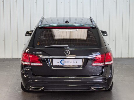 Mercedes-Benz E Class E220 BLUETEC AMG NIGHT EDITION 36