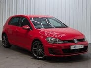 Volkswagen Golf GTD 1