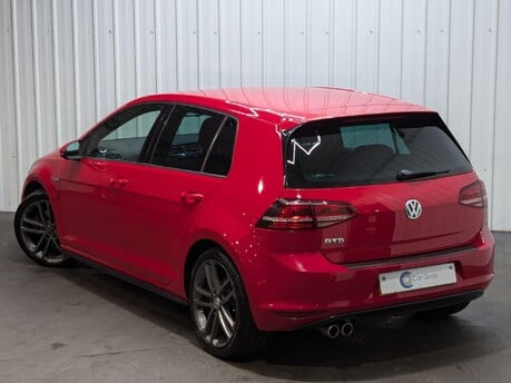 Volkswagen Golf GTD 12