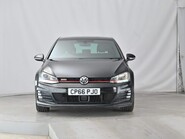 Volkswagen Golf GTI PERFORMANCE 2