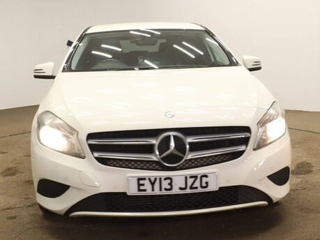 Mercedes-Benz A Class A180 BLUEEFFICIENCY SPORT 2