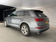 Audi Q7 TDI QUATTRO S LINE 7