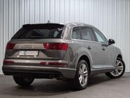 Audi Q7 TDI QUATTRO S LINE 2