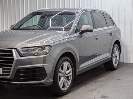 Audi Q7 TDI QUATTRO S LINE 18