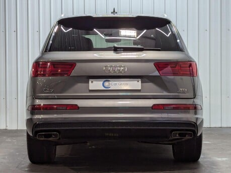 Audi Q7 TDI QUATTRO S LINE 35