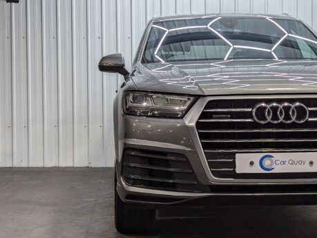 Audi Q7 TDI QUATTRO S LINE 24