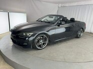 BMW 3 Series 330D M SPORT 1