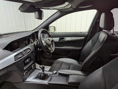 Mercedes-Benz C Class C180 BLUEEFFICIENCY AMG SPORT PLUS 45