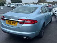 Jaguar XF D LUXURY 2