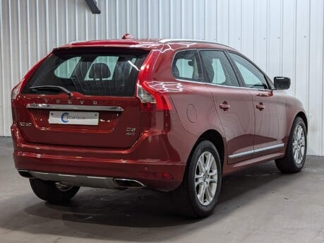 Volvo XC60 D5 SE LUX NAV AWD 42