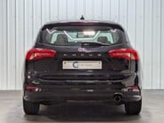 Ford Focus TITANIUM TDCI 36