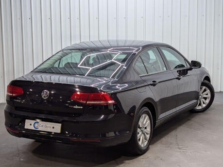 Volkswagen Passat S TDI BLUEMOTION TECHNOLOGY 10