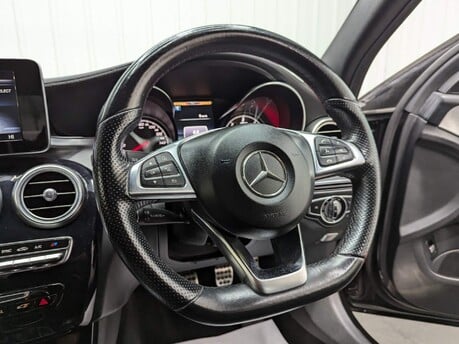 Mercedes-Benz C Class C220 BLUETEC AMG LINE 75