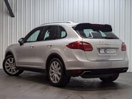 Porsche Cayenne XDRIVE50E M SPORT PHEV 11