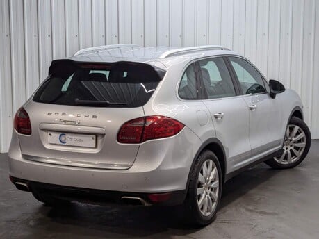 Porsche Cayenne XDRIVE50E M SPORT PHEV 10