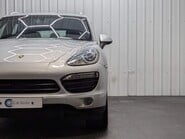 Porsche Cayenne XDRIVE50E M SPORT PHEV 31